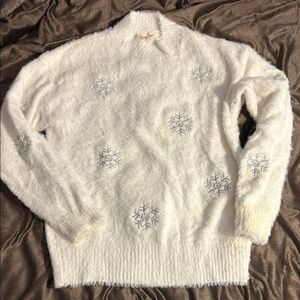 Hem & Thread White Snowflake Mock Turtleneck Sweater